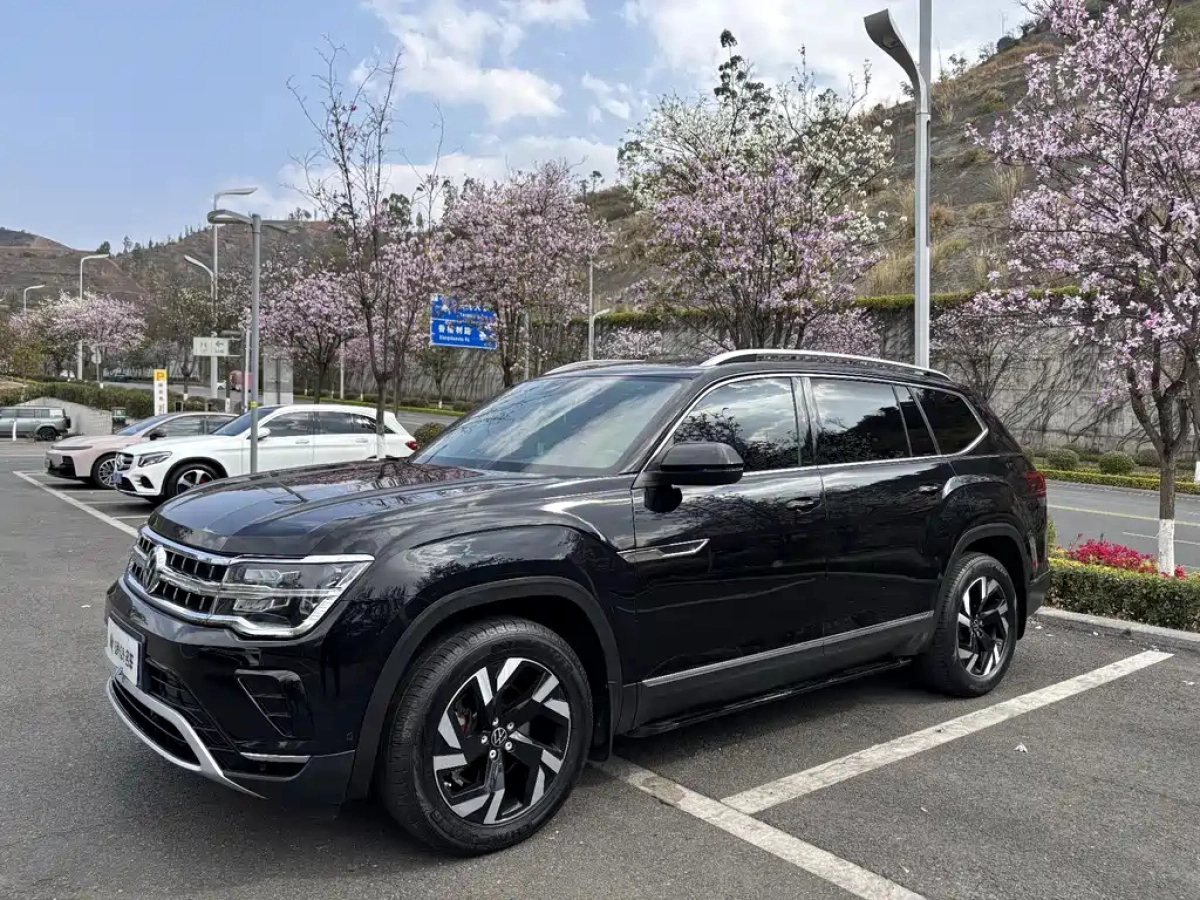 VOLKSWAGEN TERAMONT  2022