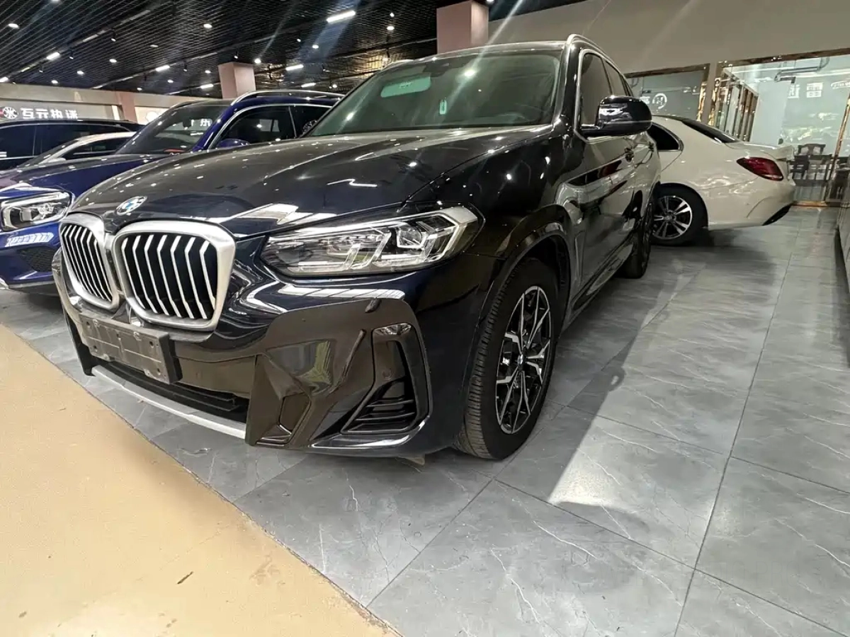 BMW X3  2022