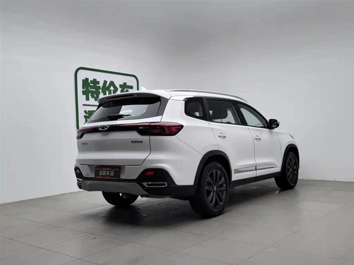 CHERY TIGGO 8