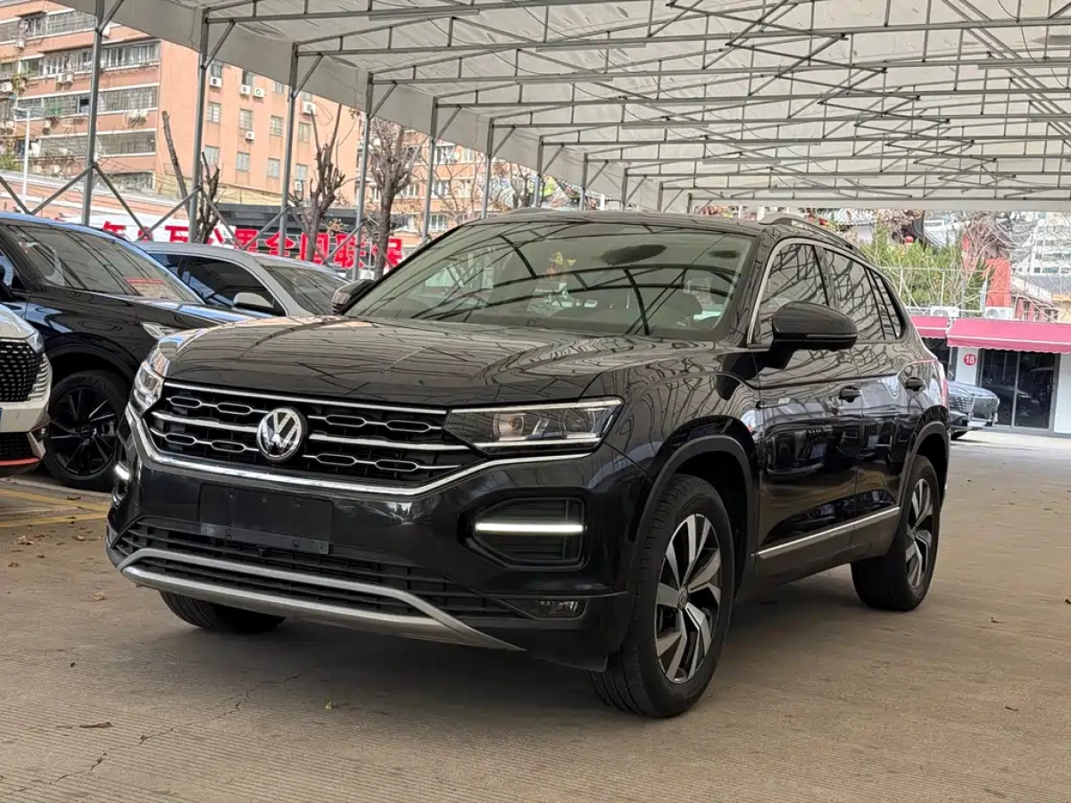 VOLKSWAGEN TAYRON  2020