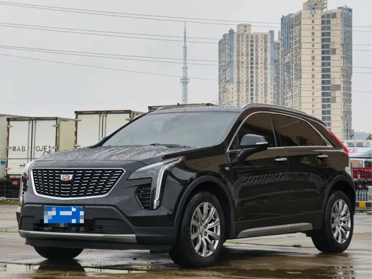 CADILLAC XT4  2021