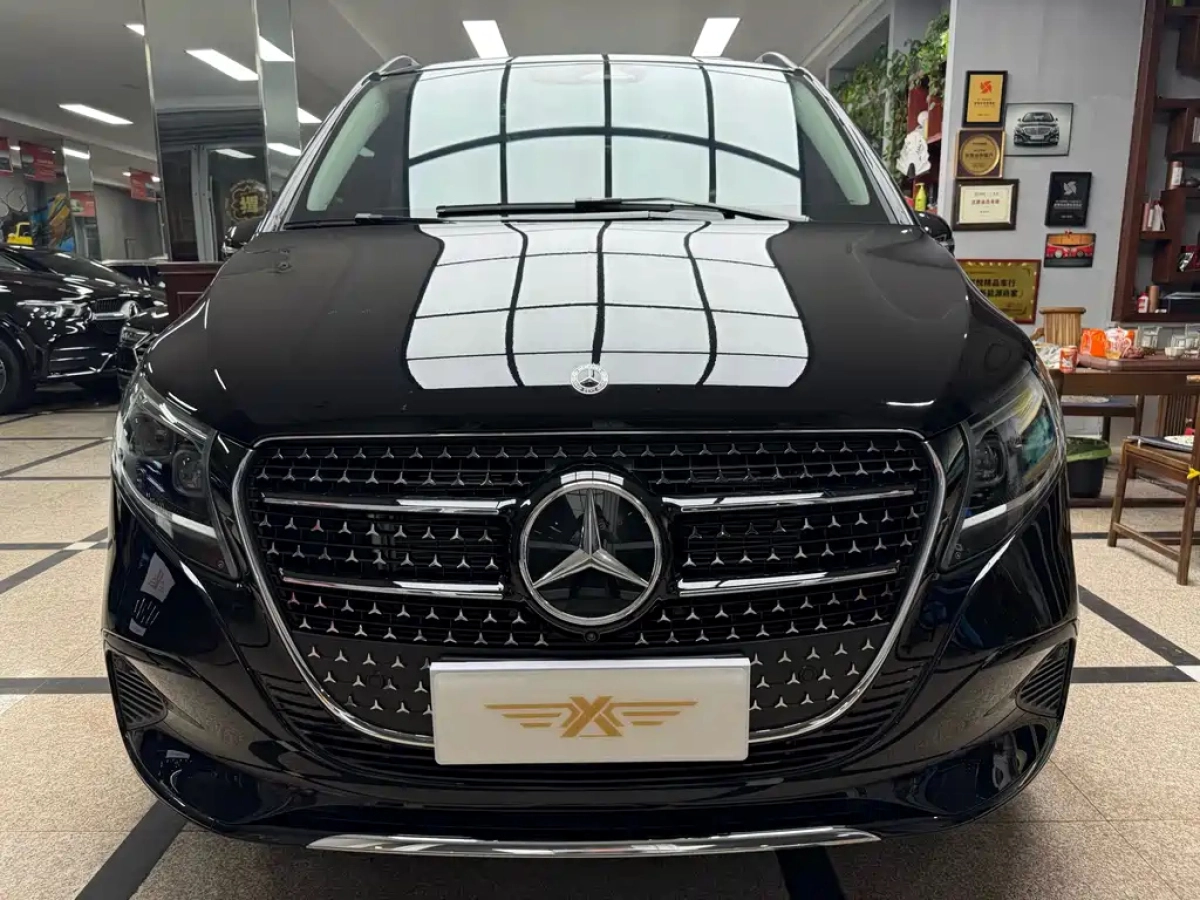 MERCEDES-BENZ V-CLASS