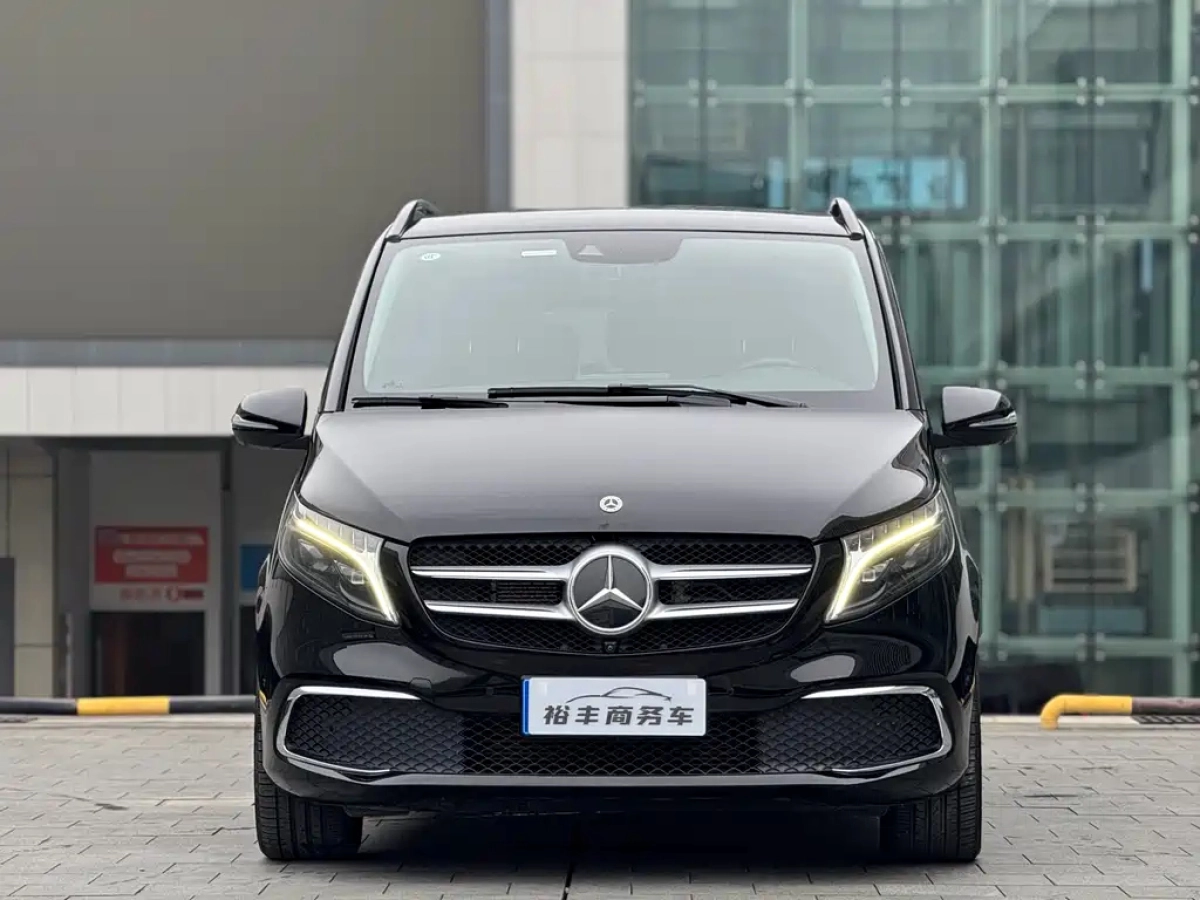 MERCEDES-BENZ V-CLASS