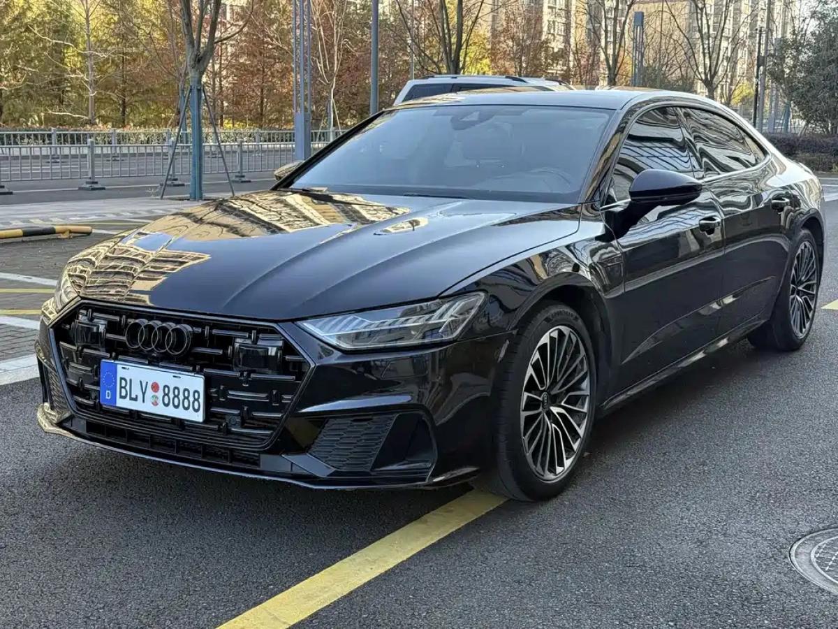 AUDI A7L  2024