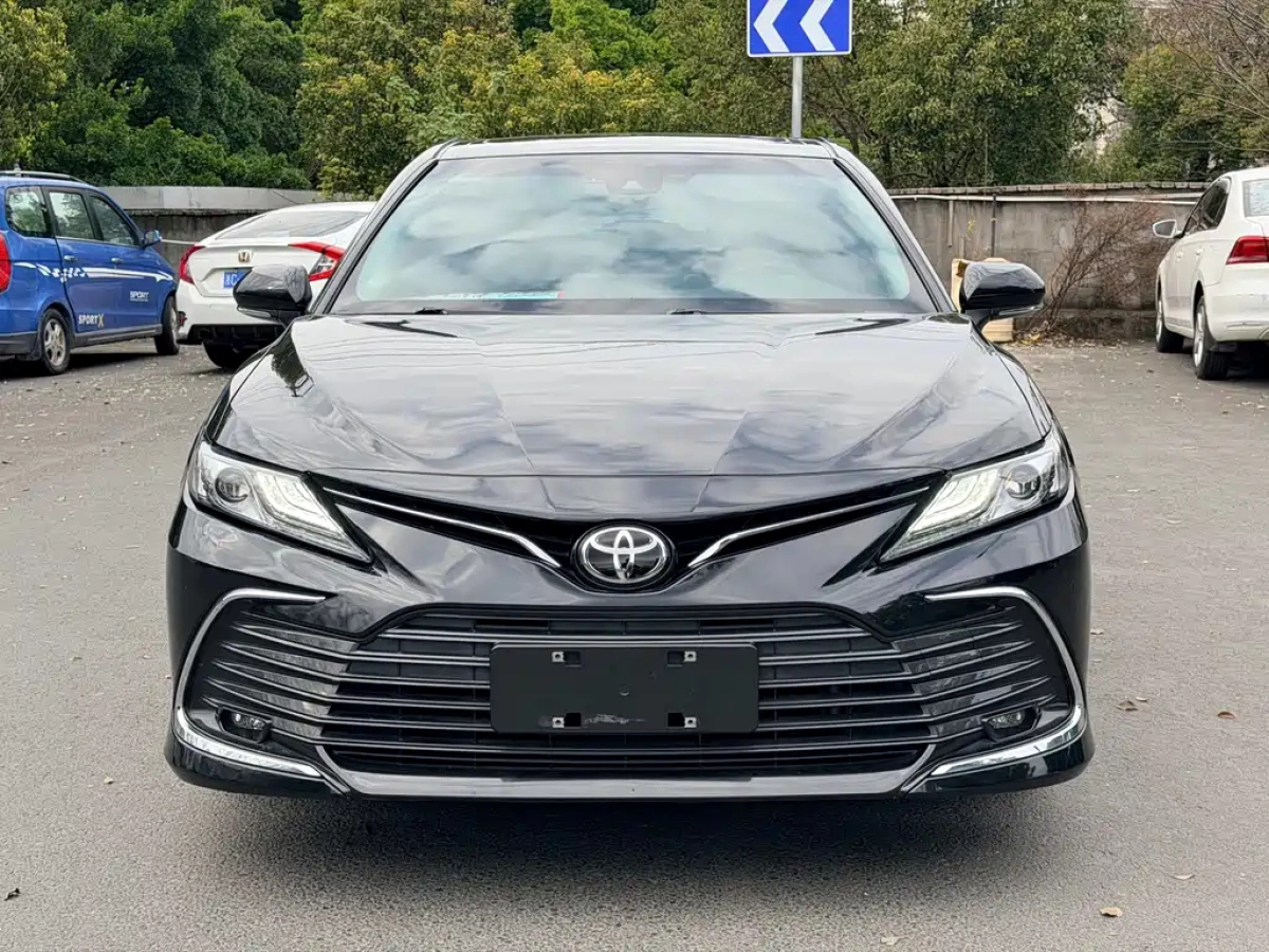 TOYOTA CAMRY  2022