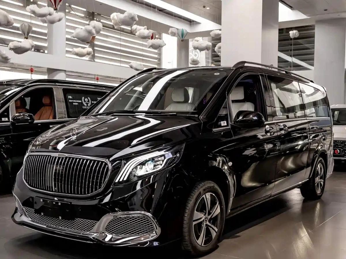 MERCEDES-BENZ VITO  2025