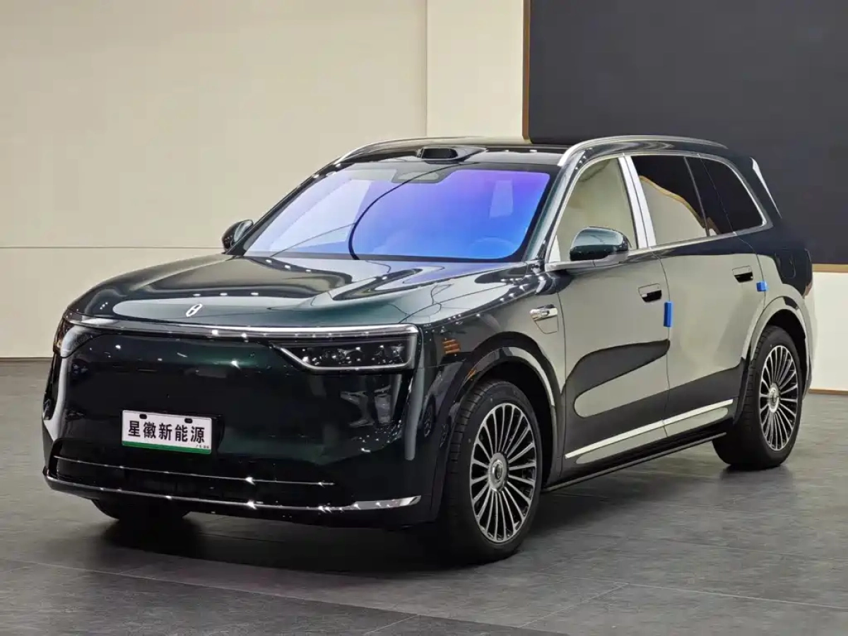 HUAWEI HIMA M8  2026