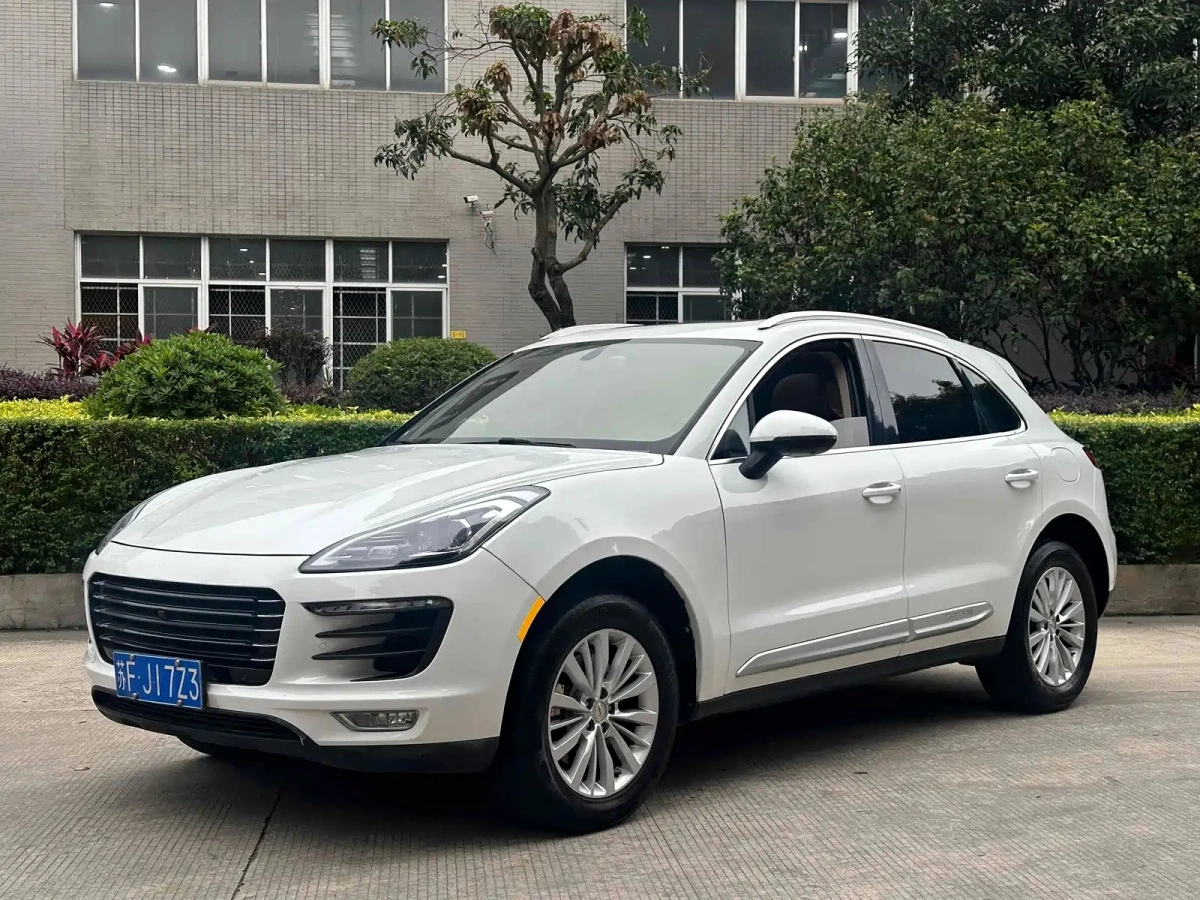 ZOTYE SR9  2019