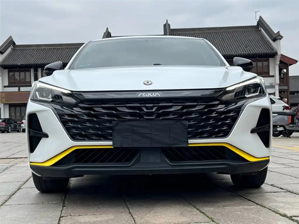 DONGFENG AEOLUS YIXUAN