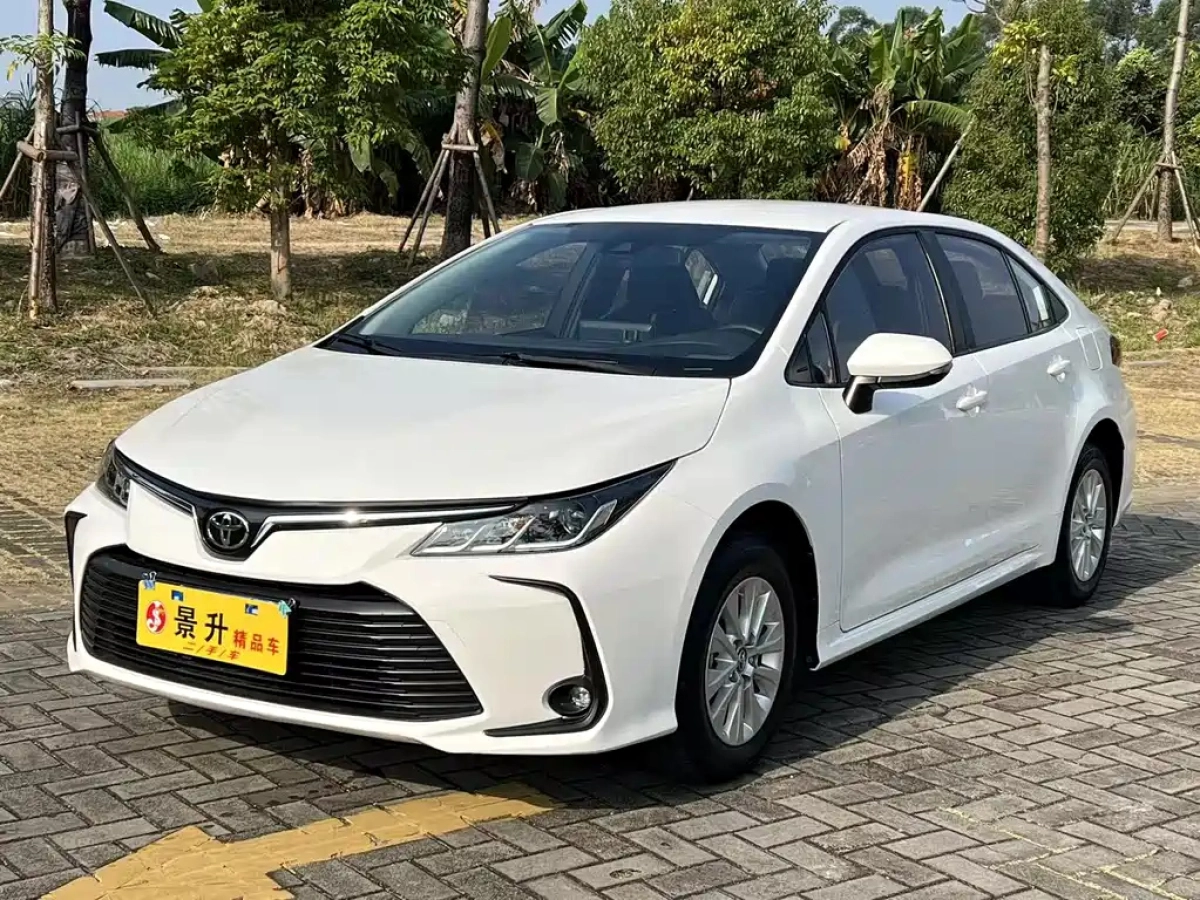 TOYOTA COROLLA  2023