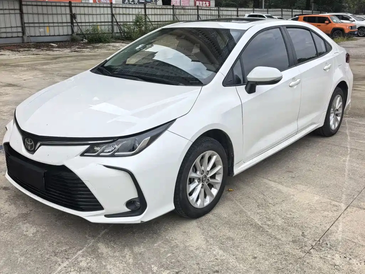 TOYOTA COROLLA  2023