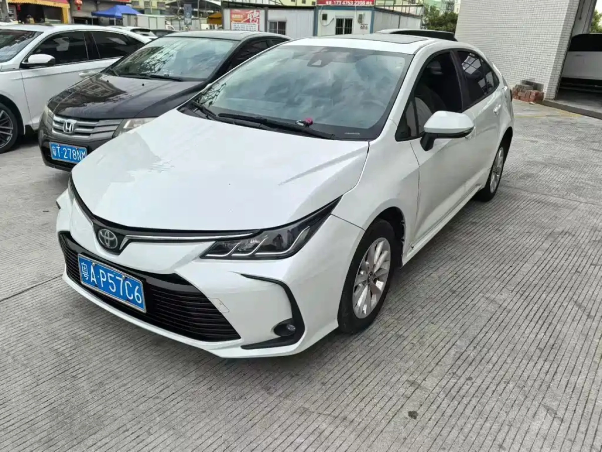 TOYOTA COROLLA  2022