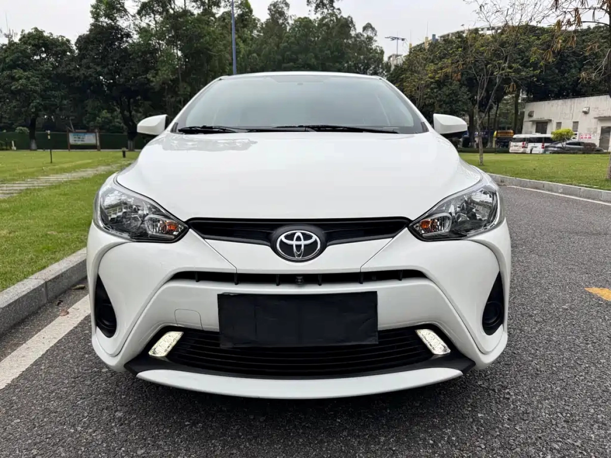 TOYOTA YARIS L ZHIXIANG