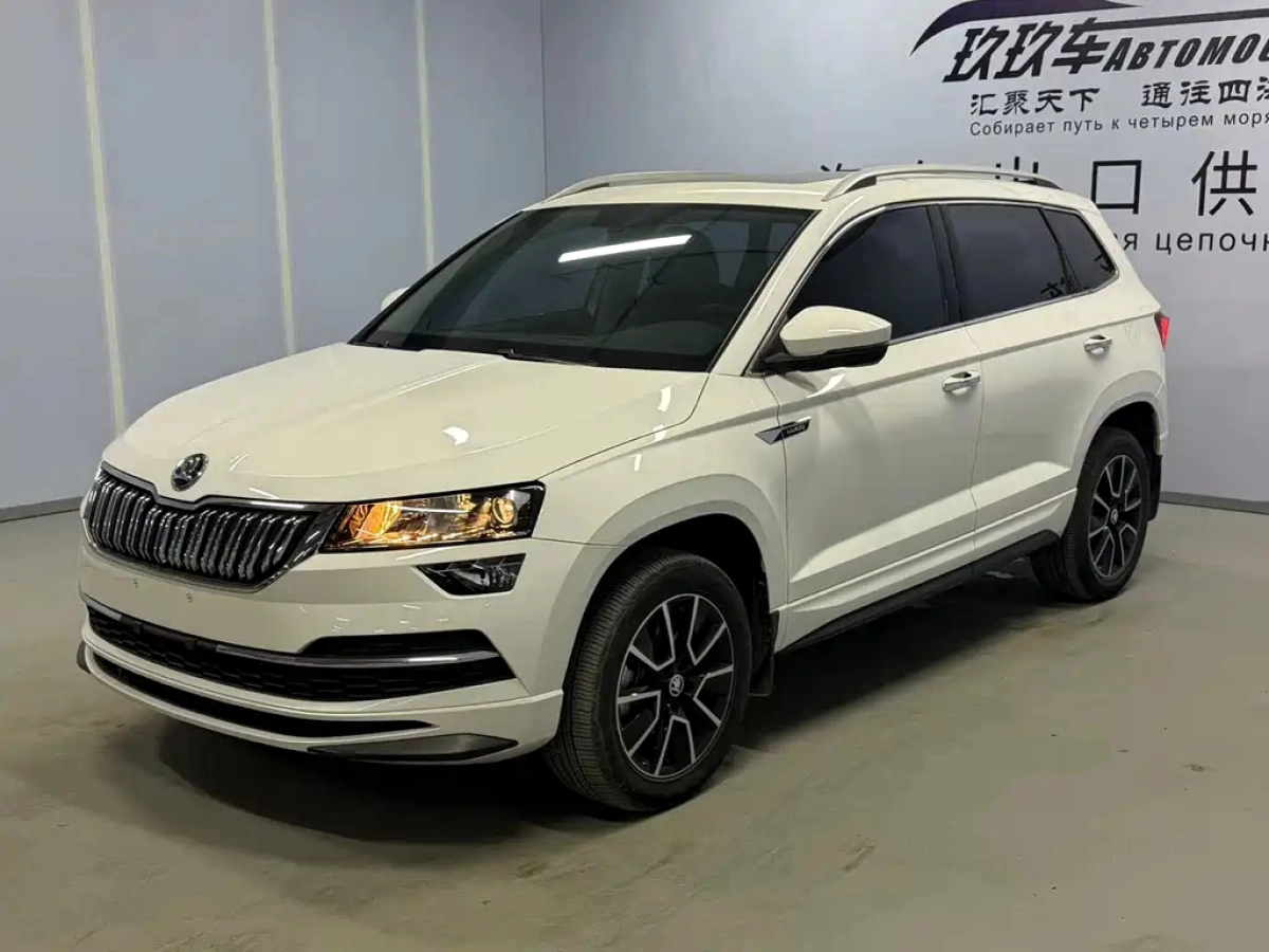 SKODA KAROQ  2022
