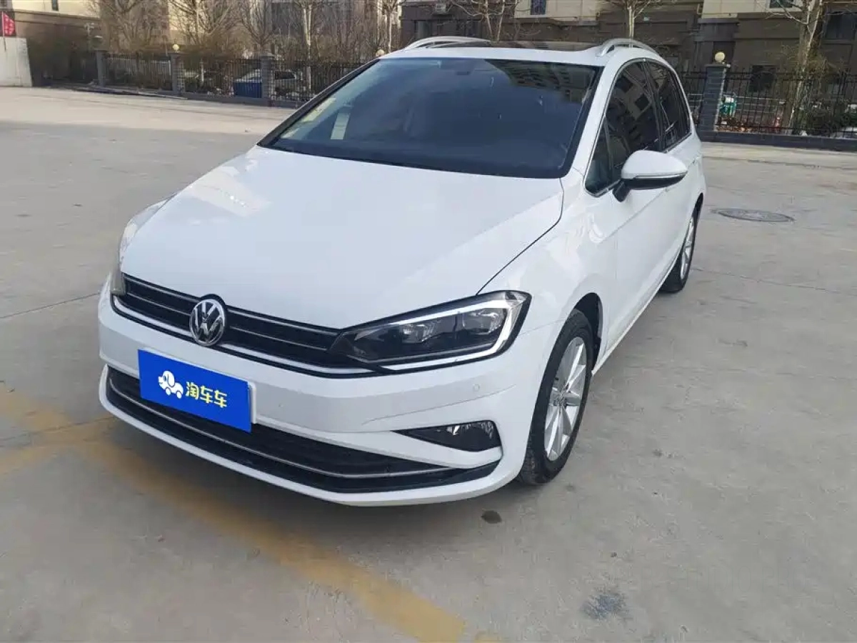 VOLKSWAGEN GOLF SPORTSVAN  2020