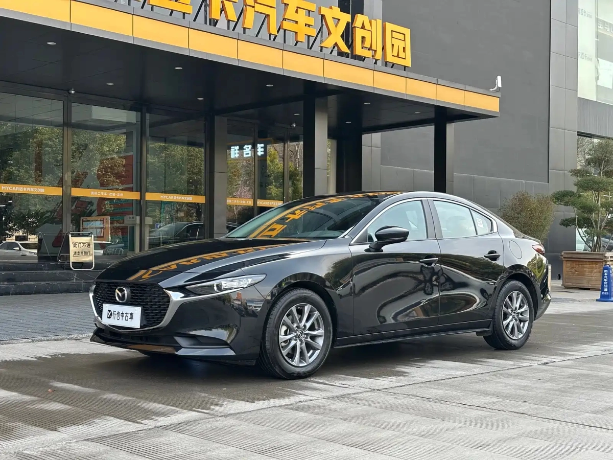 MAZDA 3 AXELA