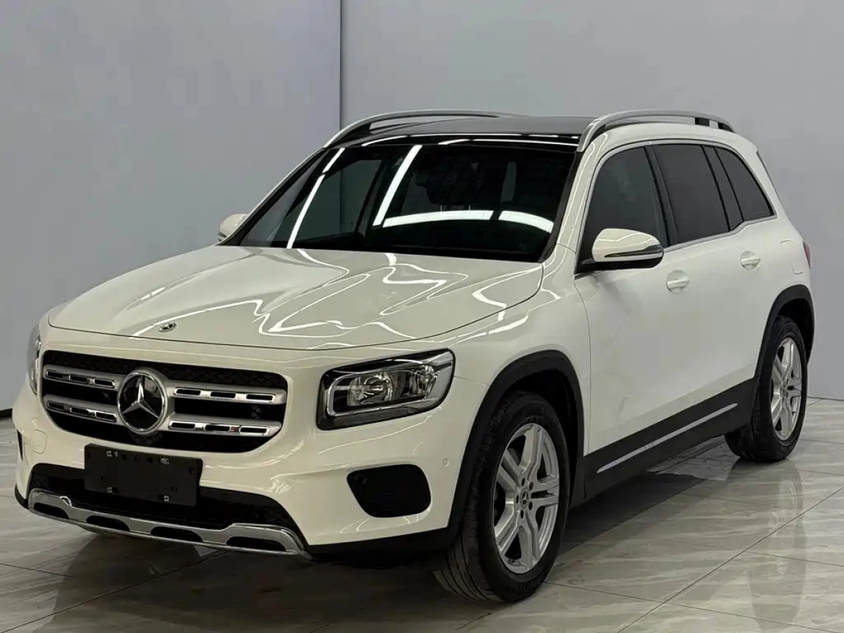 MERCEDES-BENZ GLB  2022