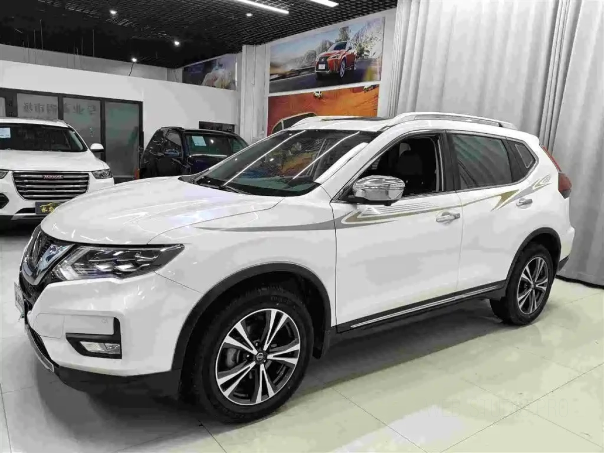 NISSAN X-TRAIL  2020