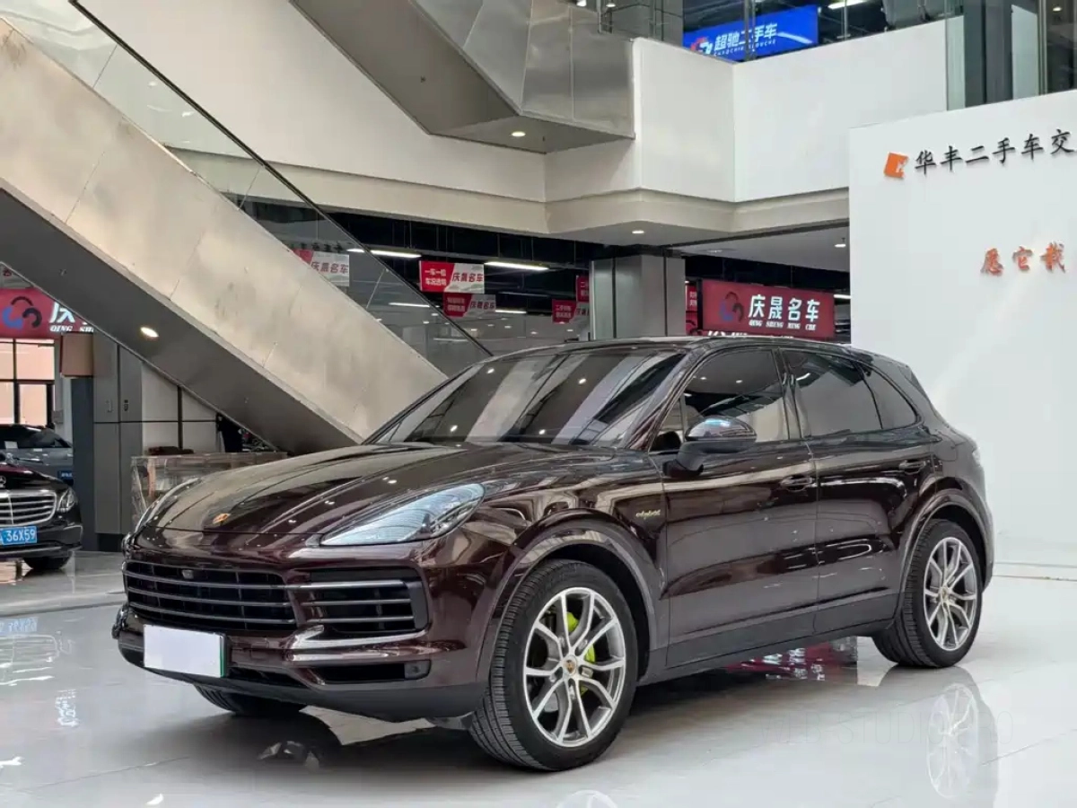 PORSCHE CAYENNE NEW ENERGY
