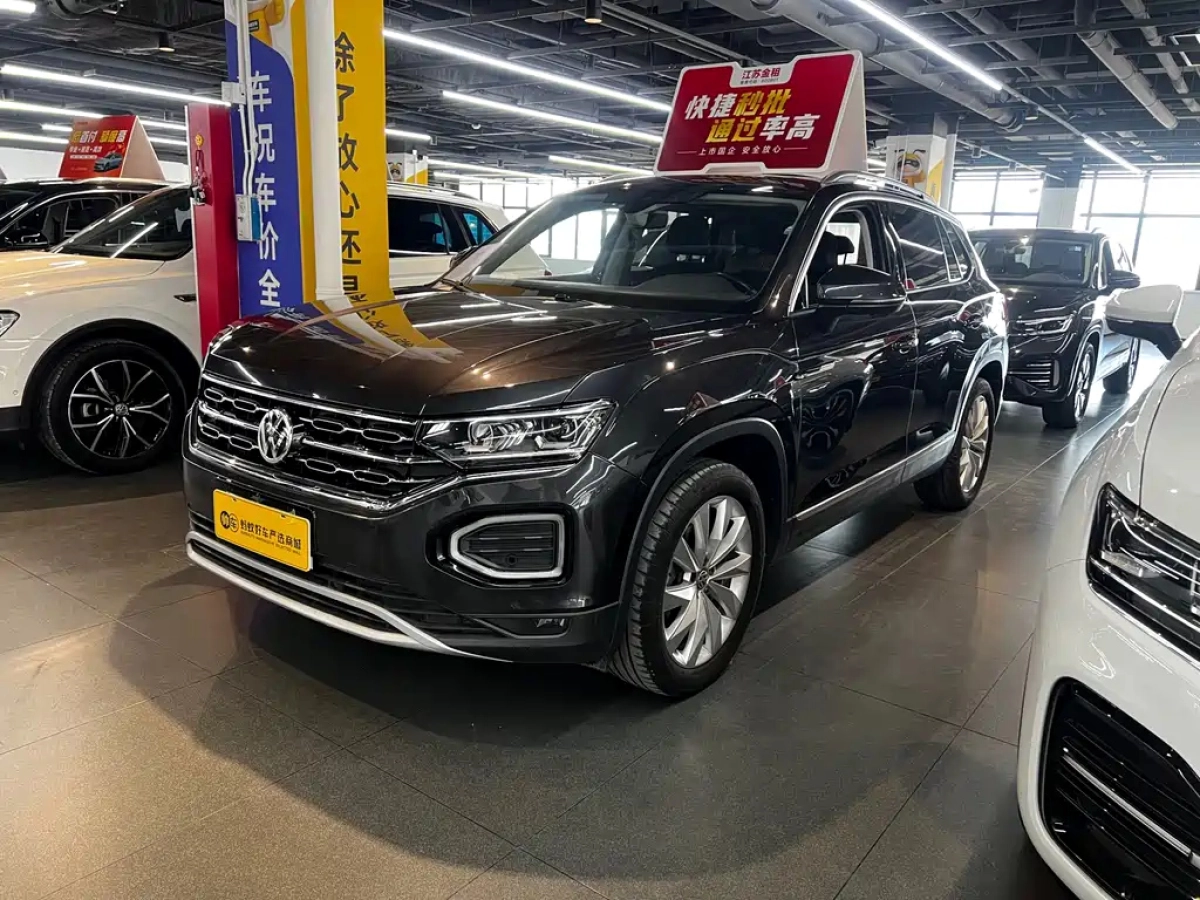 VOLKSWAGEN TAYRON  2022