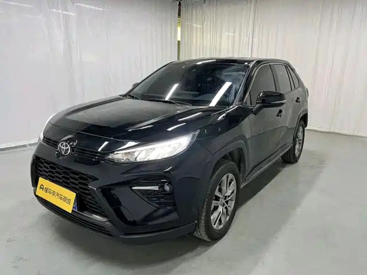 TOYOTA COROLLA CROSS  2025