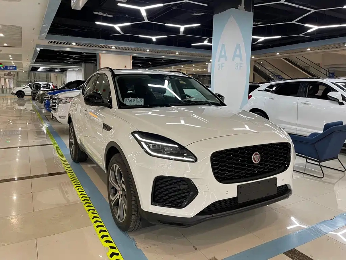 JAGUAR E-PACE