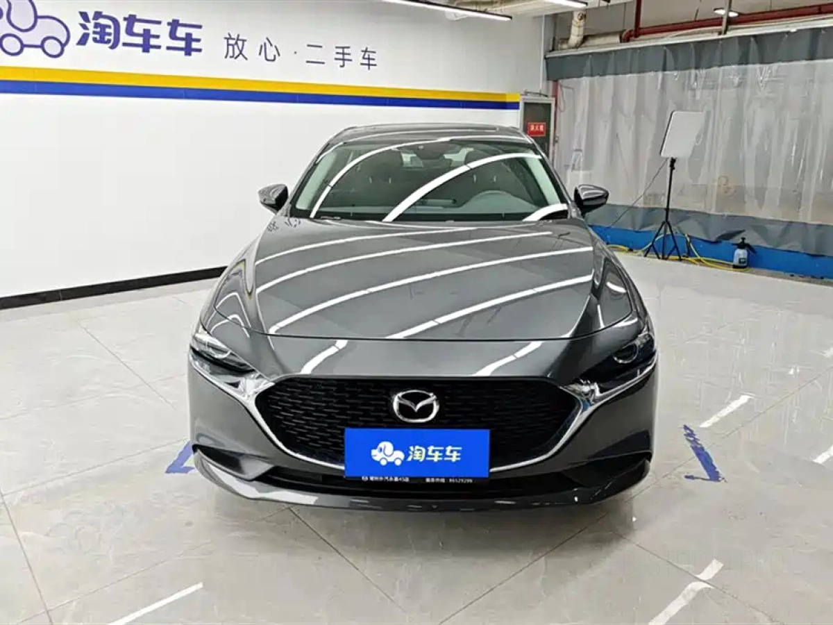 MAZDA 3 AXELA