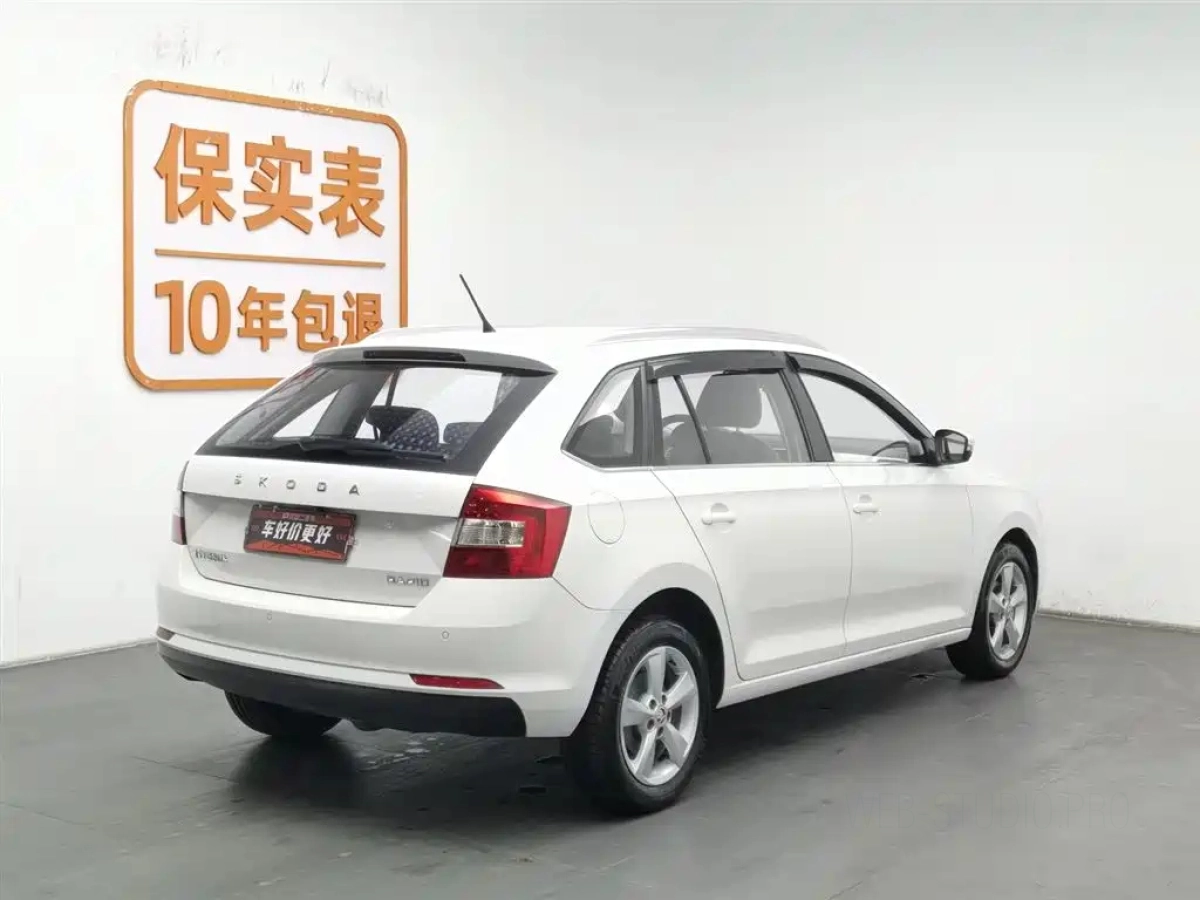 SKODA RAPID SPACEBACK
