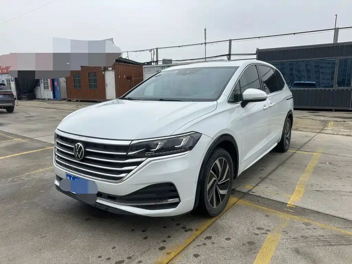 VOLKSWAGEN VILORAN  2023