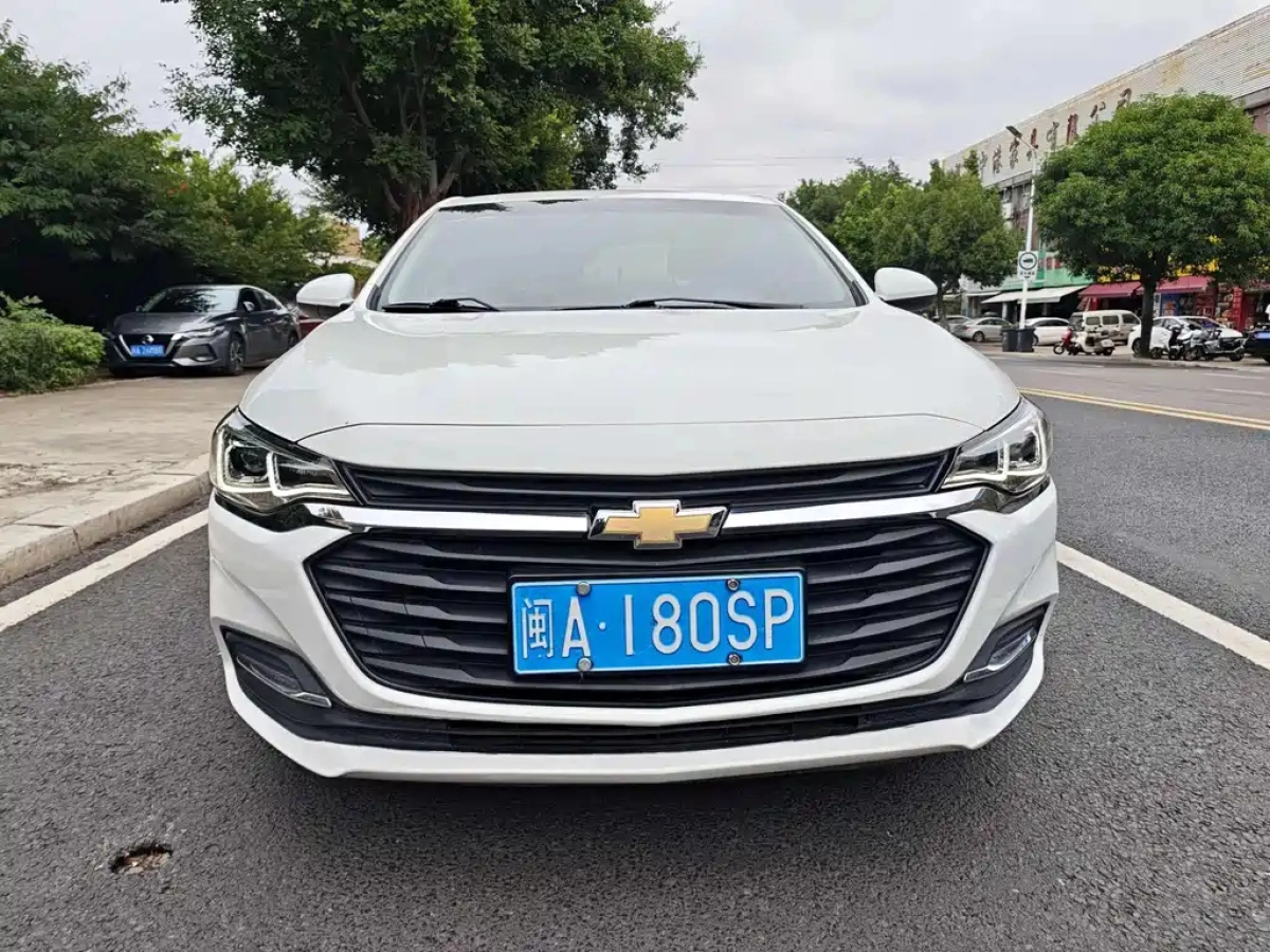 CHEVROLET CRUZE