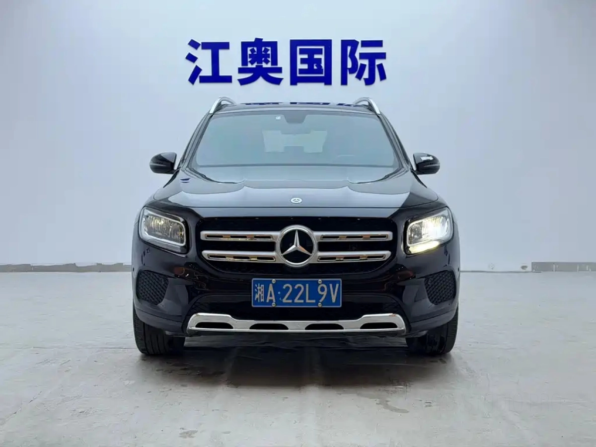 MERCEDES-BENZ GLB