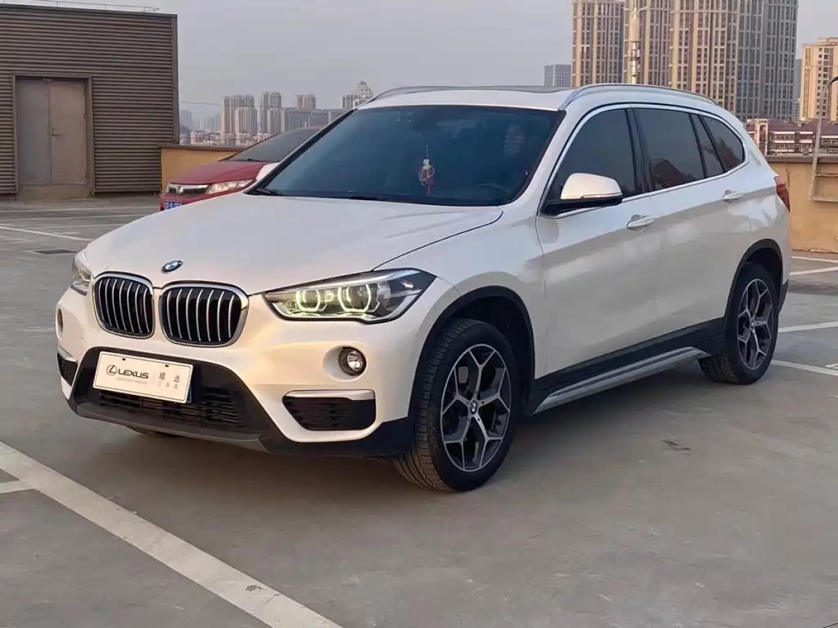 BMW X1  2019