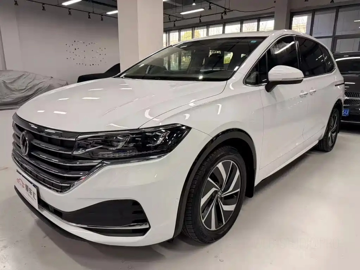 VOLKSWAGEN VILORAN  2021