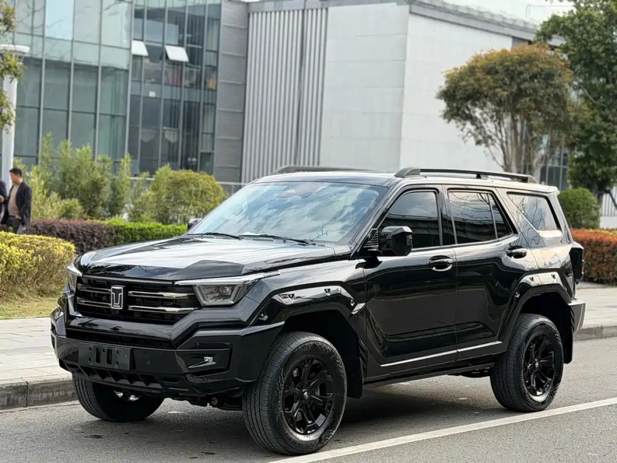 TANK 400 NEW ENERGY  2025