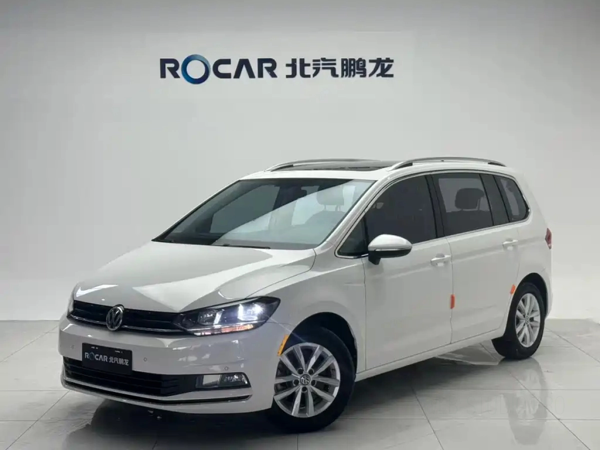 VOLKSWAGEN TOURAN  2019