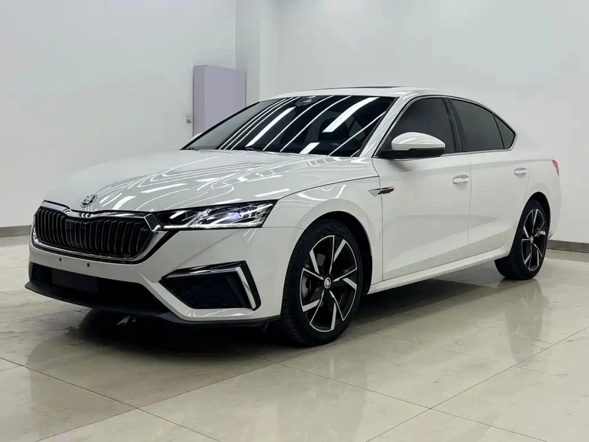 SKODA OCTAVIA  2022