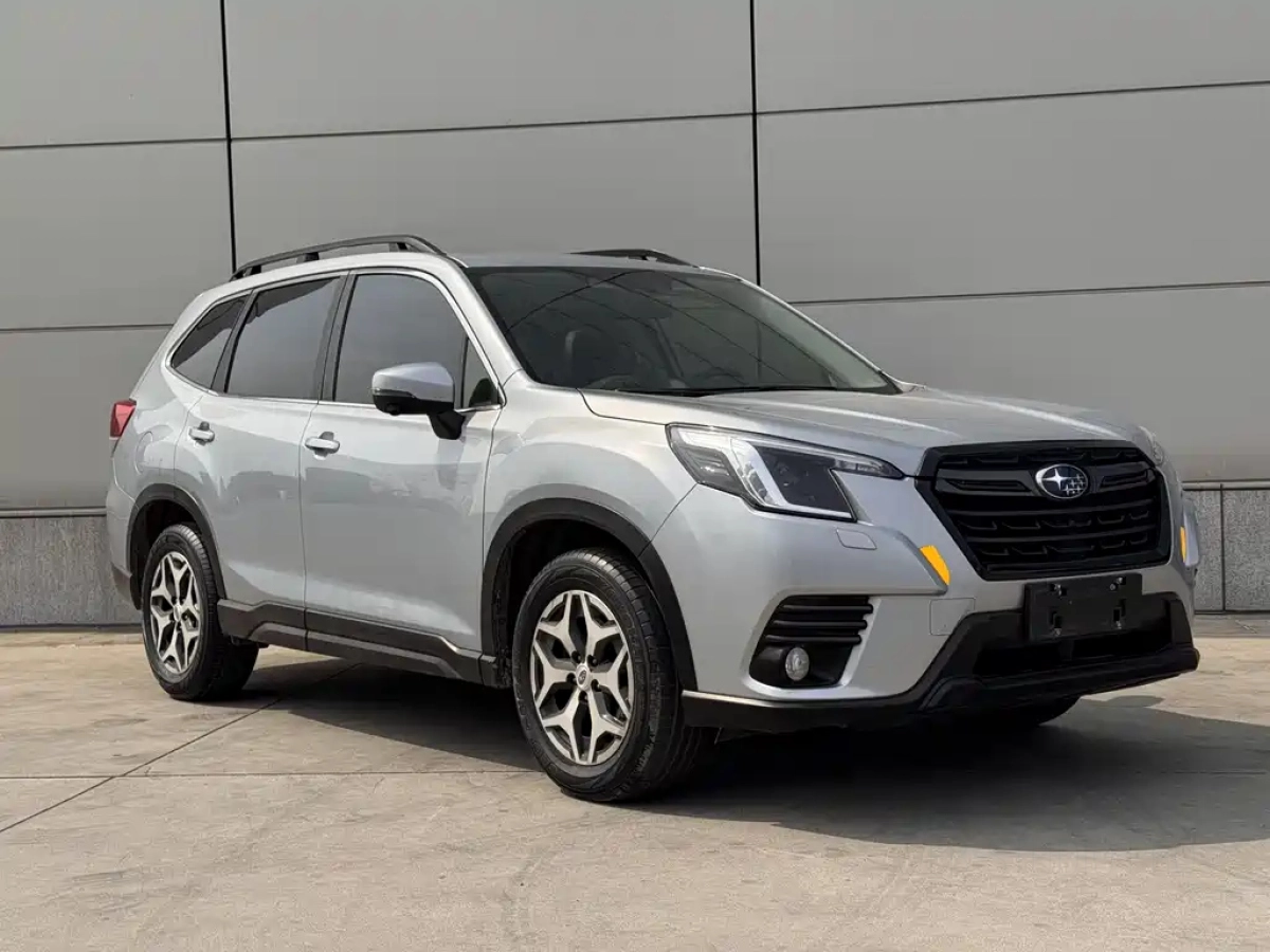 SUBARU FORESTER  2022