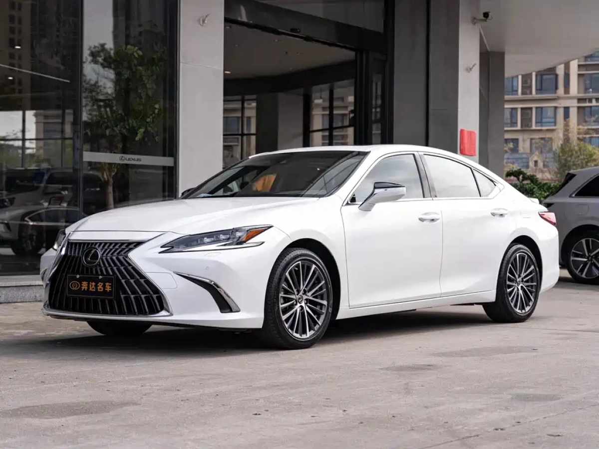LEXUS ES  2023