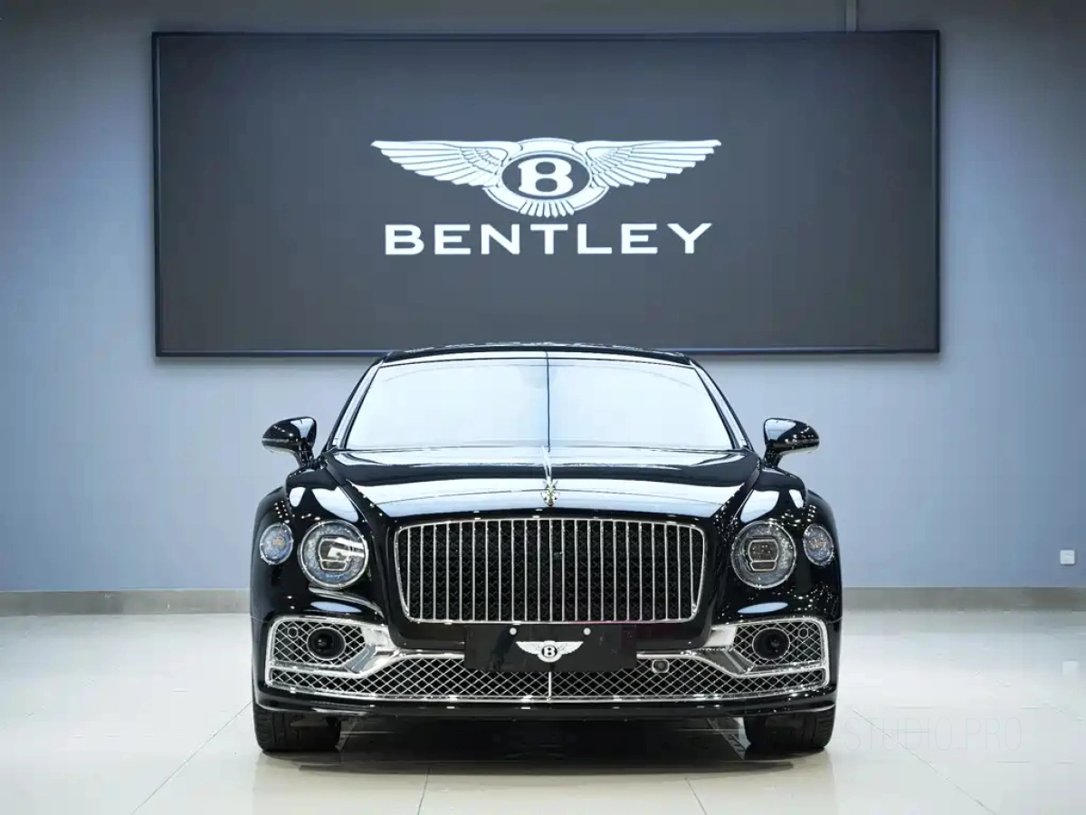 BENTLEY FLYING SPUR