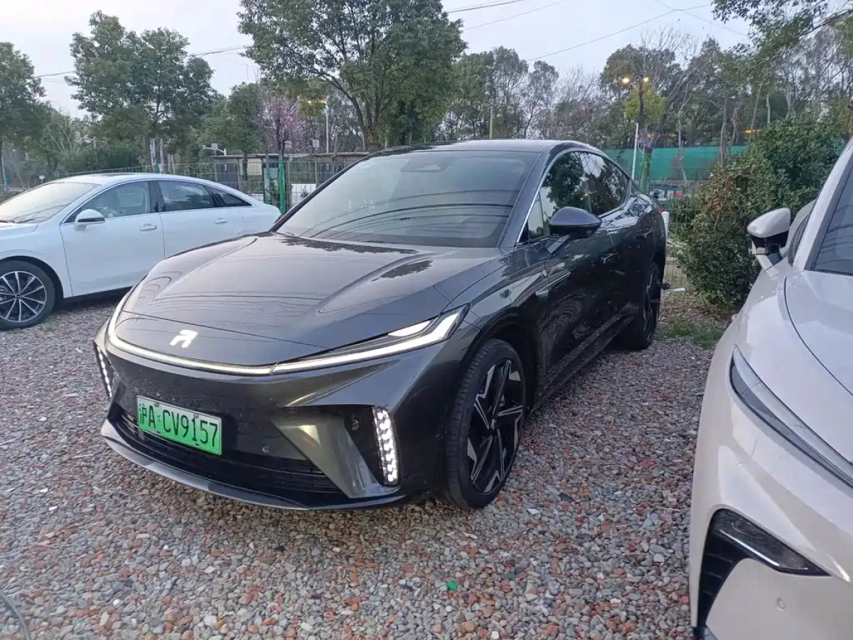 RISING AUTO R7  2026