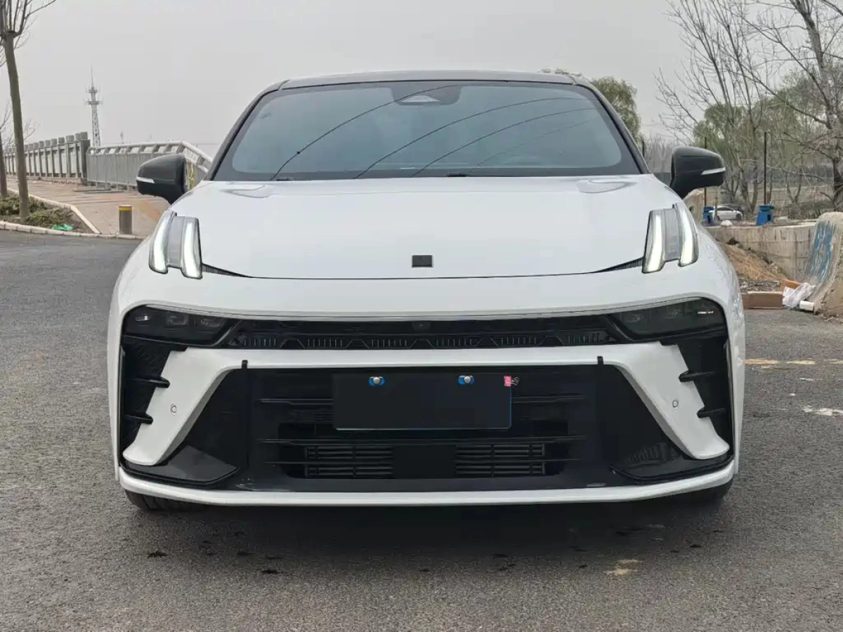 LYNK CO 03