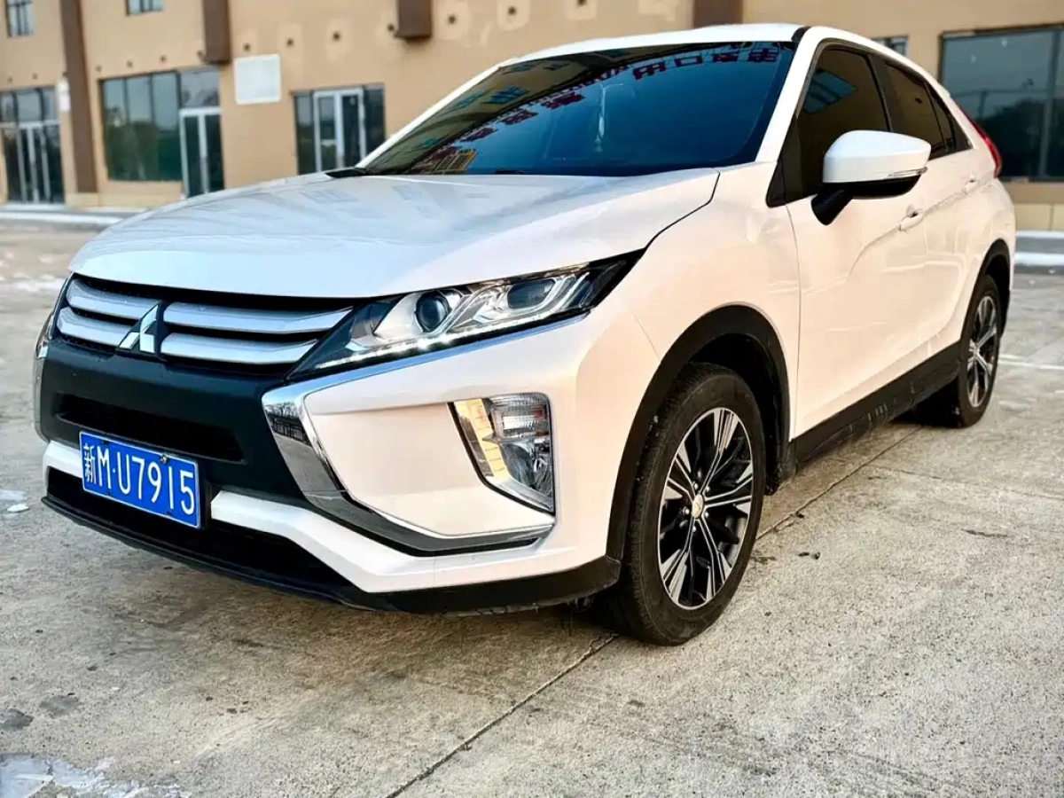 MITSUBISHI ECLIPSE CROSS  2022