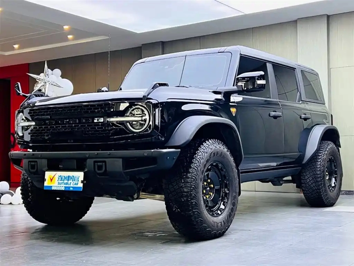 FORD BRONCO  2025