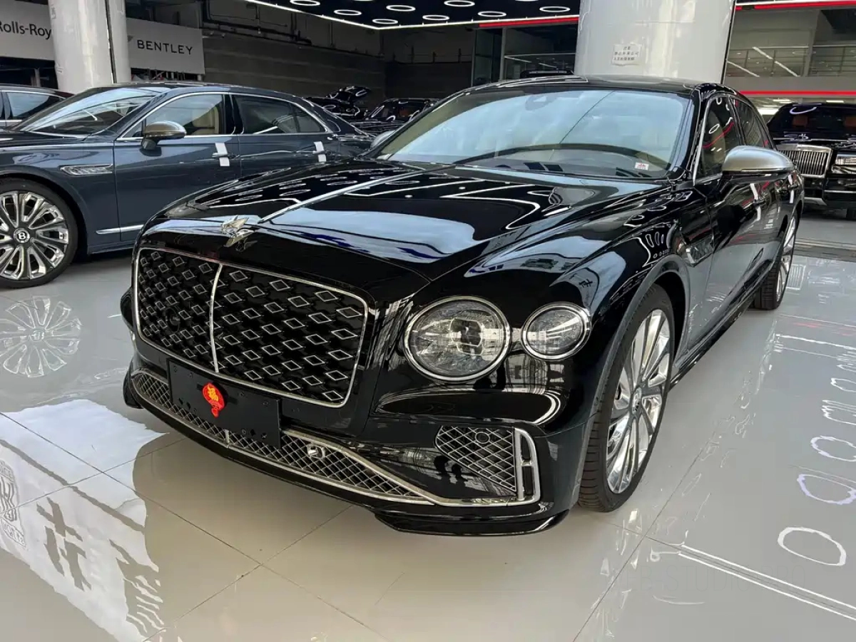 BENTLEY FLYING SPUR  2026
