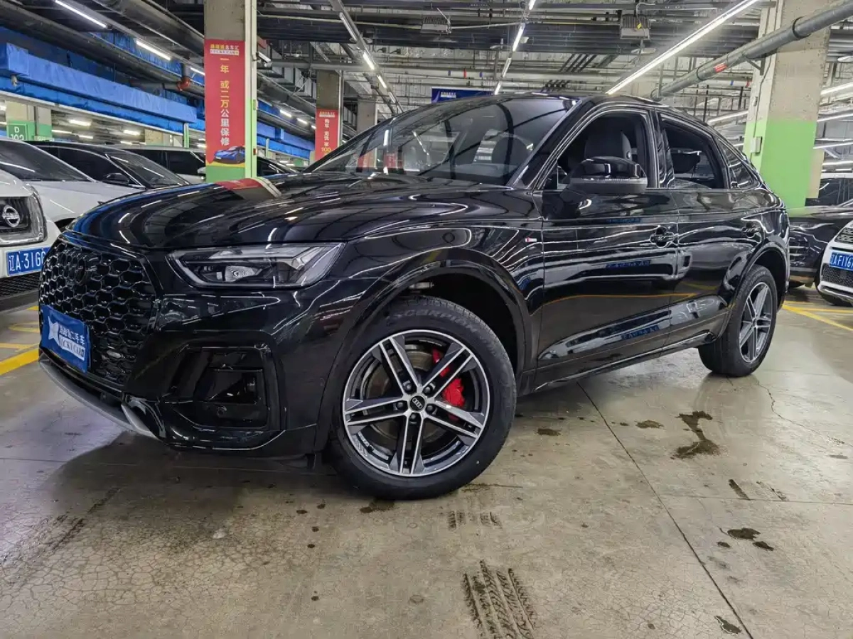 AUDI Q5L SPORTBACK  2024