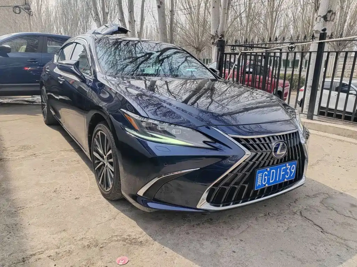 LEXUS ES  2021