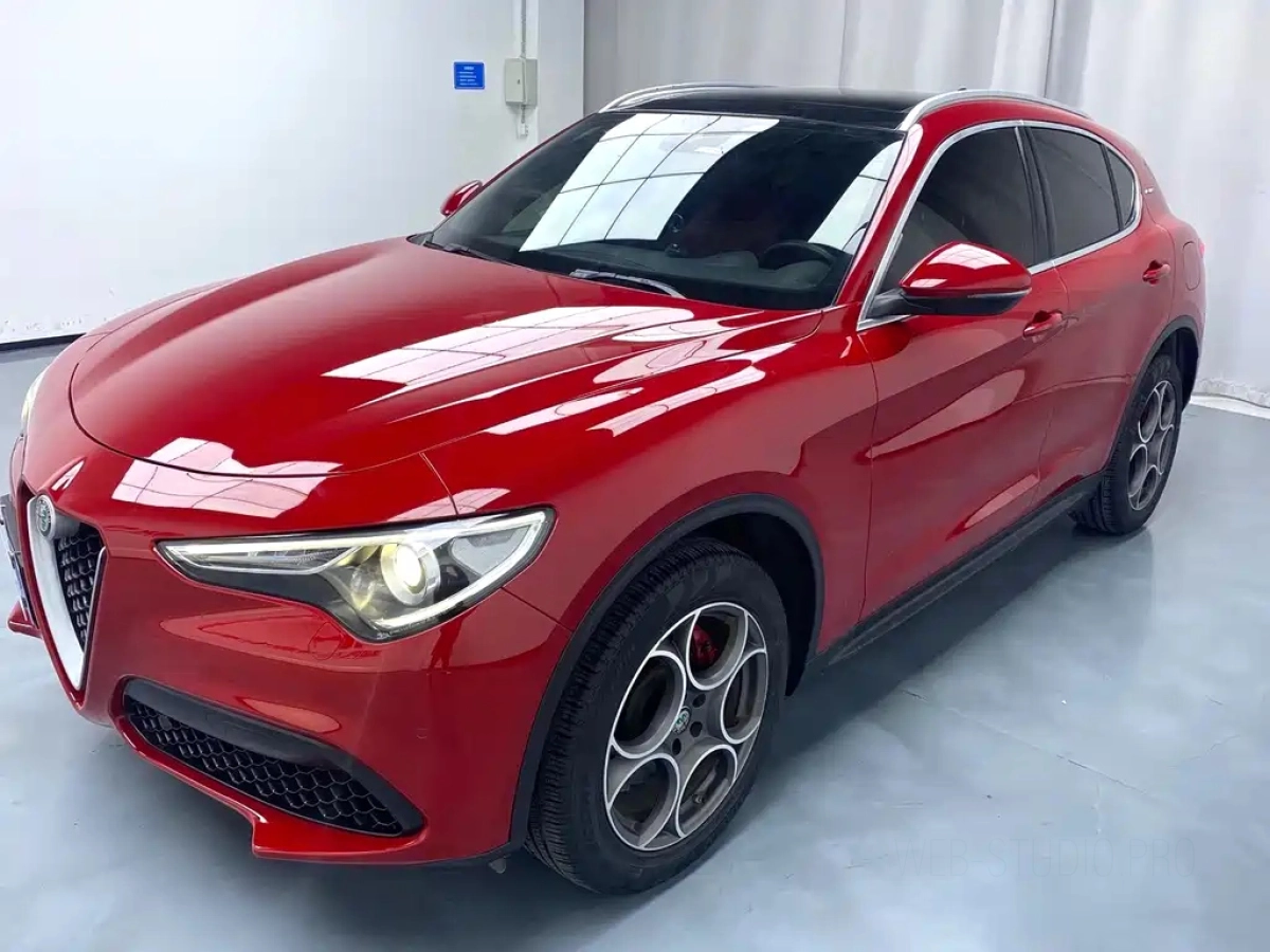 ALFAROMEO STELVIO  2020