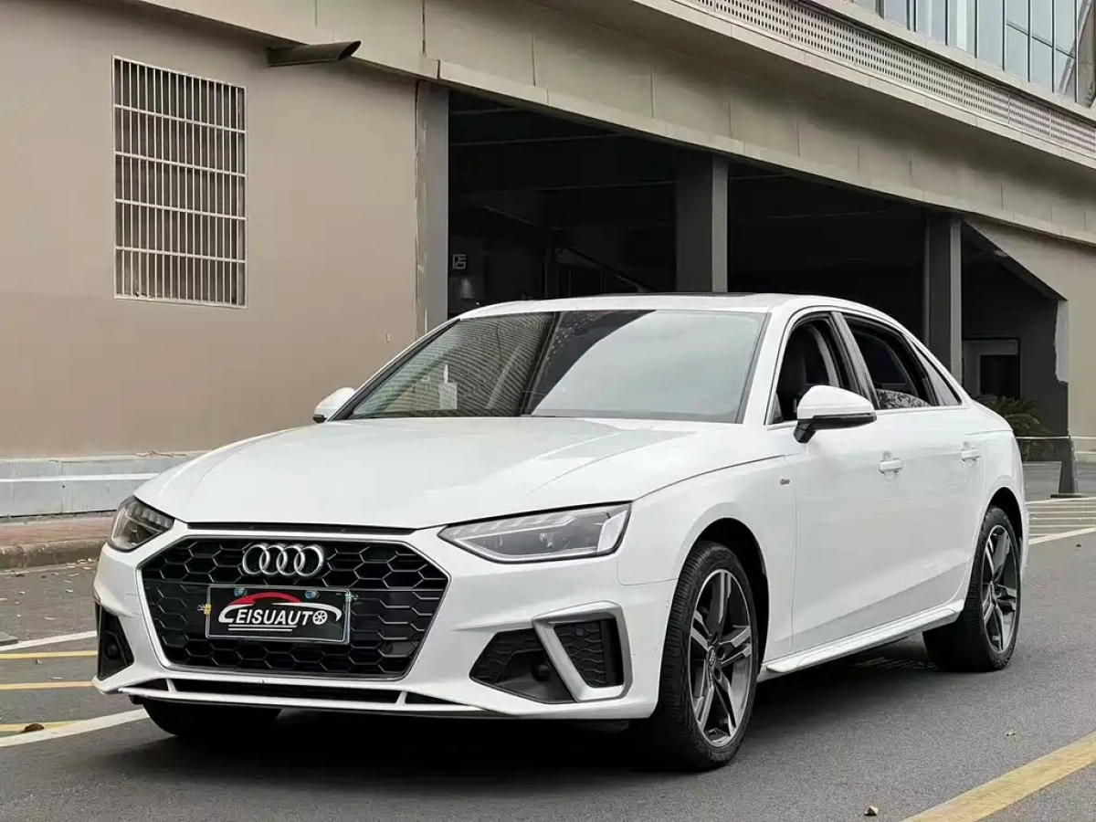 AUDI A4L  2021