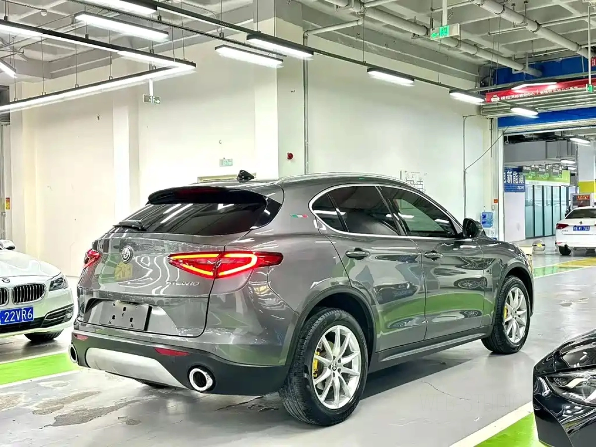 ALFAROMEO STELVIO