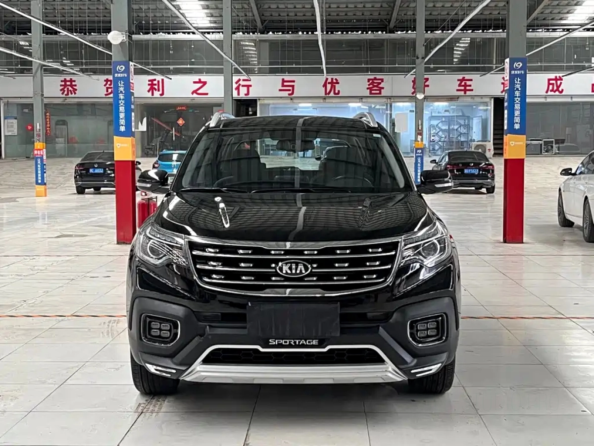 KIA SPORTAGE